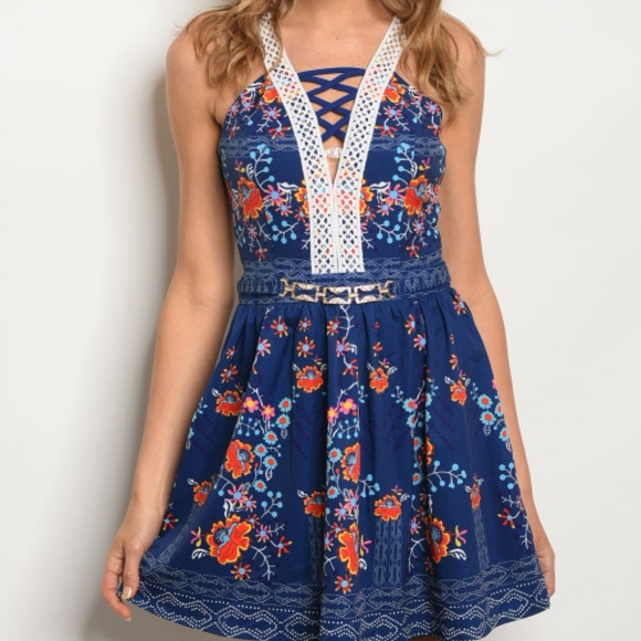 NEW NAVY FLORAL LACE STRAP DRESS! - Picture 2 of 7